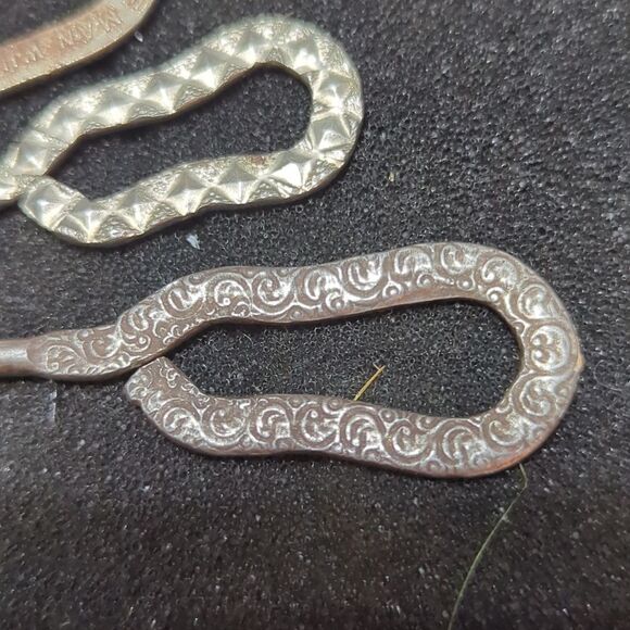 3 Antique Shoe Button Hooks Makers - Picture 2 of 7